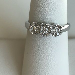 14Kt White Gold Diamond Wedding, anniversary Ring